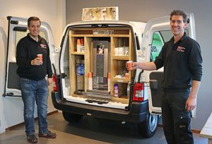 Koffiehoek Citroen Berlingo bij Autobedrijf Bart Ebben