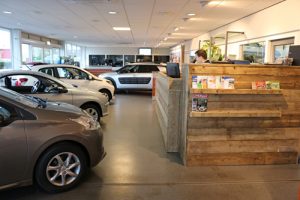 Werkplaatsbalie-showroom BOVAG Autobedrijf Bart Ebben Malden bij Nijmegen Eurorepar dealer